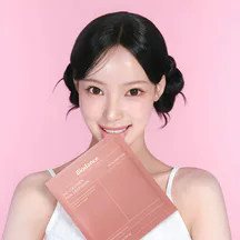 바이오 콜라겐 리얼 딥 마스크를 든 원이 바이오던스 화보